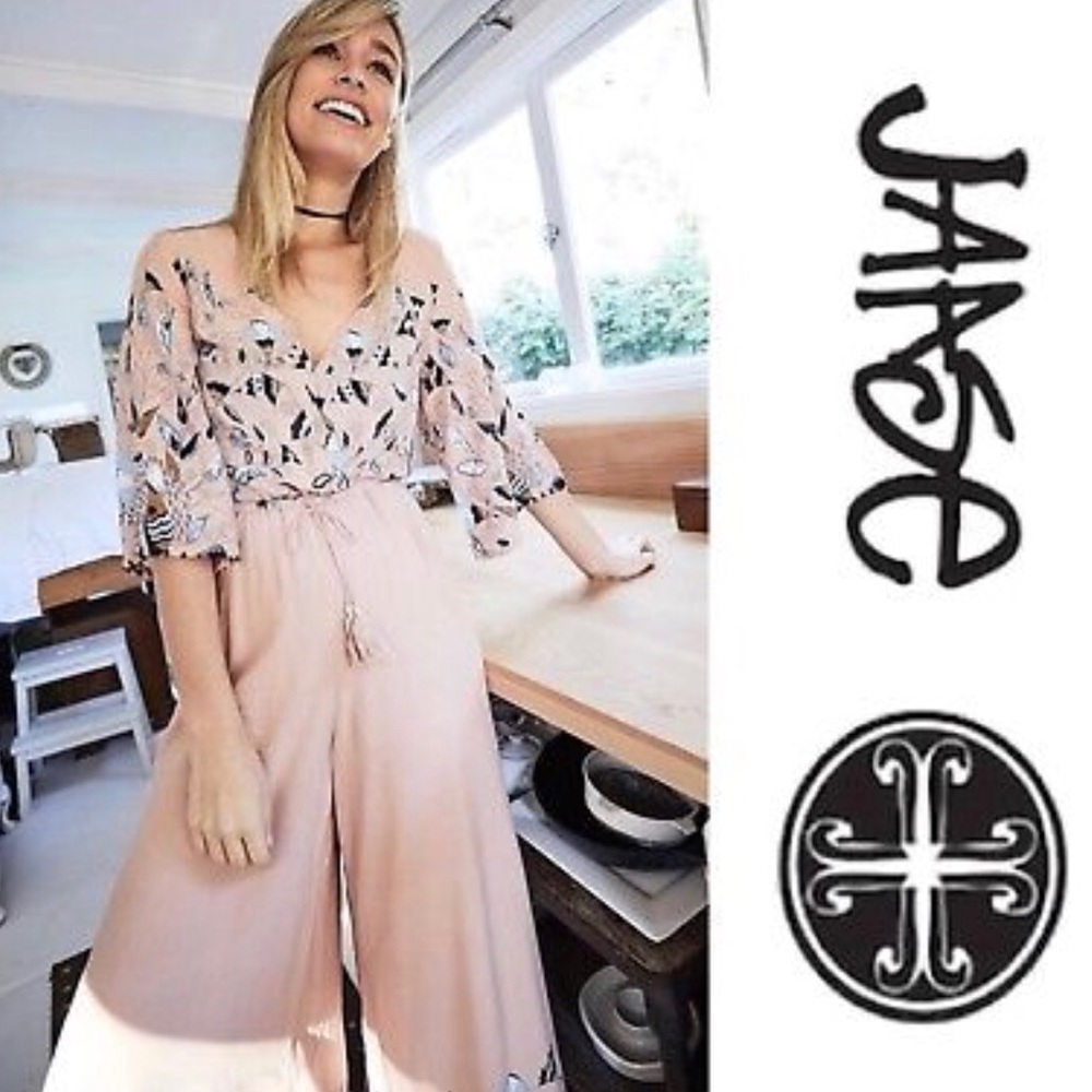 NWT LF Australian Jaase Jumpsuit Romper sz. XS